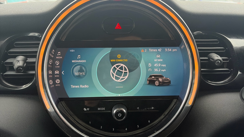 MINI Hatchback 1.5 Cooper Classic 5dr Auto Petrol Hatchback